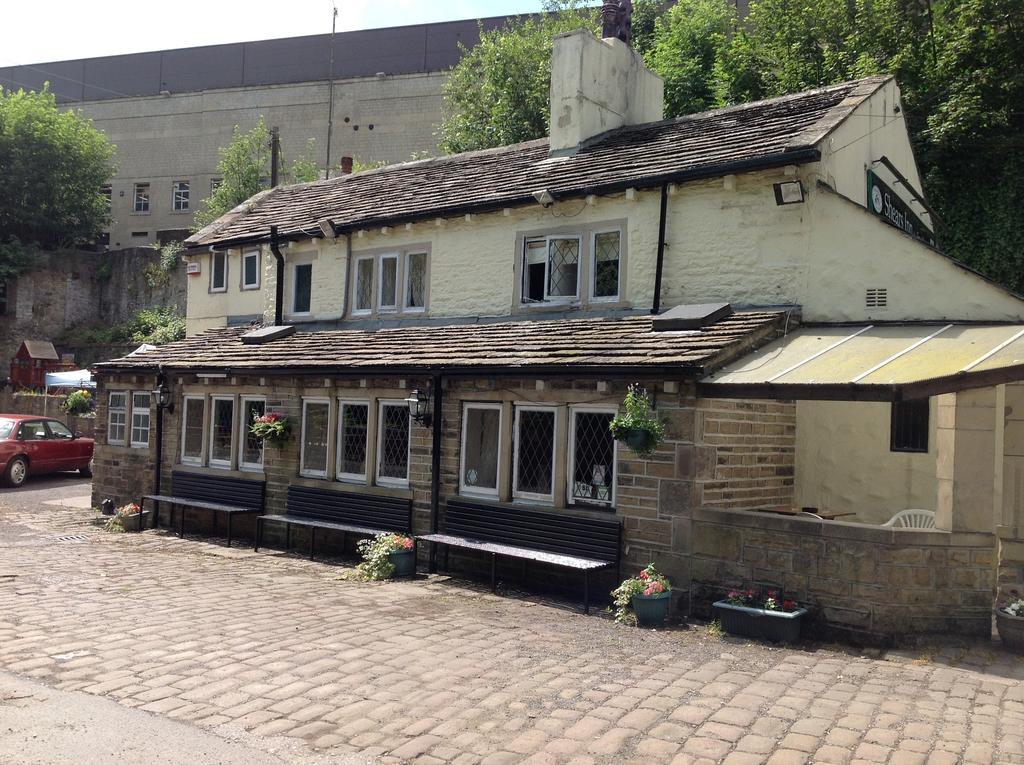 Shears Inn Halifax Bagian luar foto